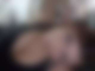Lynzai6767's Live Sex Cam Show