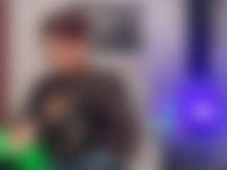 Lynzai6767's Live Sex Cam Show