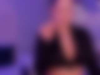 Live cam show with MaddisonLoweX - School on camtv