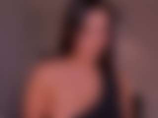 Live cam show with MaddisonLoweX - New Brown Eyes on TeamSkeetLive