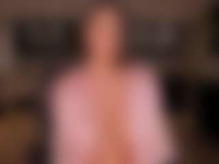 Live cam show with MaddisonLoweX - Normal on xxxlivecams.org