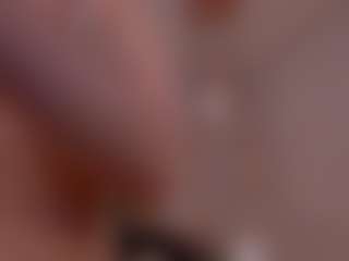 Live cam show with MaddisonLoweX - Tittyfuck on Camsoda