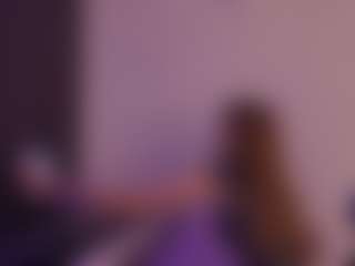 Nora-Vennucci's Live Sex Cam Show