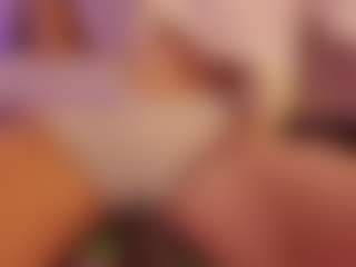 Live cam show with Nora-Vennucci - Thin on CSO-WL