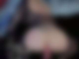 Live cam show with Pearl-sexy - Drinking on madthumbs
