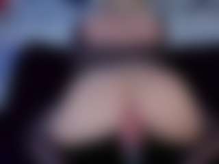 Live cam show with Pearl-sexy - Small Tits on hotwifechat.live