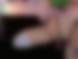 Live cam show with Pearl-sexy - Spank on Taboo Cams XXX
