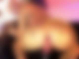 Live cam show with Pearl-sexy - White on Camsoda | colombia