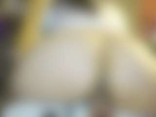 Reinacat's Live Sex Cam Show