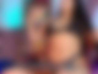 SaraaMore's Live Sex Cam Show