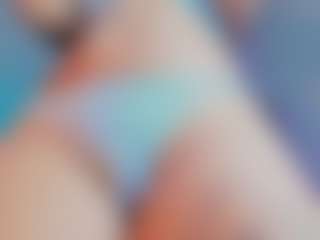 SaraaMore's Live Sex Cam Show