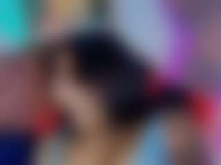 Live cam show with SaraaMore - HD on CamClone