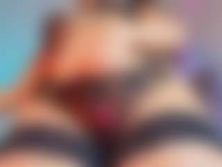 Live cam show with SaraaMore - New Brown Eyes on Camsoda