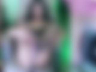 SaraSilky's Live Sex Cam Show