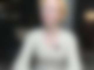 Live cam show with AnnitaShadd - College on Livezox