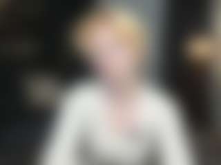 Live cam show with AnnitaShadd - Ass Clapping on Livezox