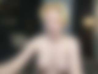Live cam show with AnnitaShadd - Blue Eyes on TottyGirls
