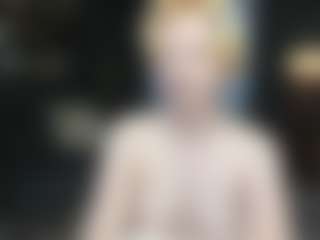 Live cam show with AnnitaShadd - Blue Eyes on fuklive.com