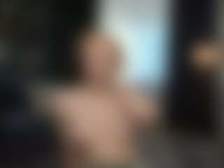 Live cam show with AnnitaShadd - Deepthroat on googirlz
