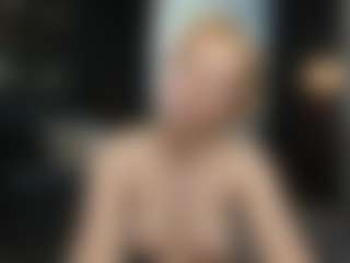 Live cam show with AnnitaShadd - College Big Tits on TastyBlacksLive