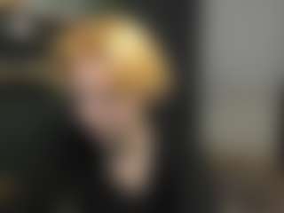 Live cam show with AnnitaShadd - New Shaved Pussy on Fit Hotties