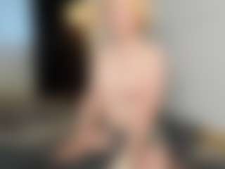 AnnitaShadd's Live Sex Cam Show