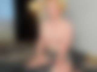 AnnitaShadd's Live Sex Cam Show