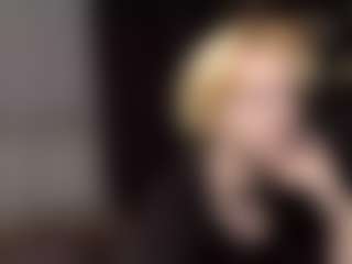 AnnitaShaddとのライブチャットショー - CamsodaのBig Clit