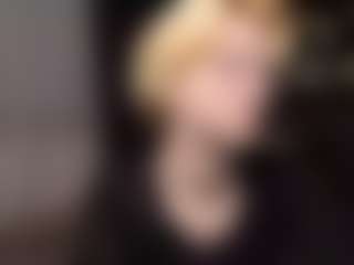 AnnitaShadd's Live Sex Cam Show