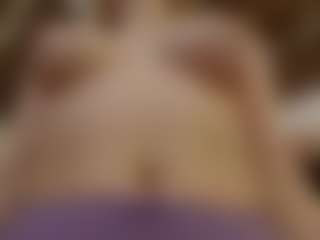 AnnitaShadd's Live Sex Cam Show