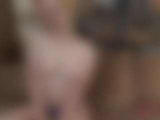 AnnitaShadd's Live Sex Cam Show