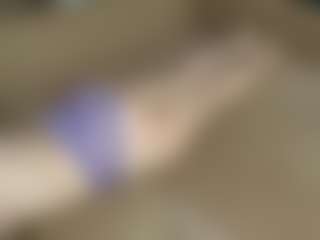 Live cam show with AnnitaShadd - Cum on madthumbs