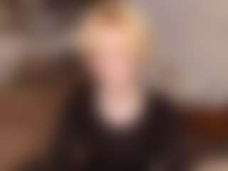 Live cam show with AnnitaShadd - New Blowjob on Camsoda