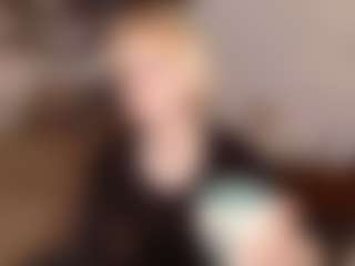 Live cam show with AnnitaShadd - New Blowjob on Camsoda