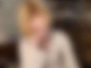Live cam show with AnnitaShadd - Handjob on Uber Horny