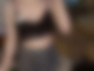 Live cam show with AnnitaShadd - Ass Bouncing on Soda Cam