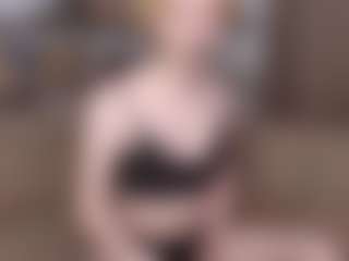 AnnitaShadd's Live Sex Cam Show