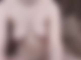 AnnitaShadd's Live Sex Cam Show