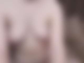 AnnitaShadd's Live Sex Cam Show