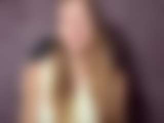 EileenVetere's Live Sex Cam Show