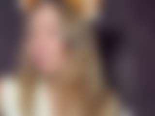 Live cam show with EileenVetere - Athletic Teen (18+) on https://playwithruby.com