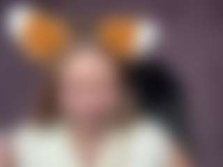 EileenVetere's Live Sex Cam Show