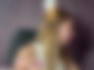 Live cam show with EileenVetere - Sexy on Soda Cam