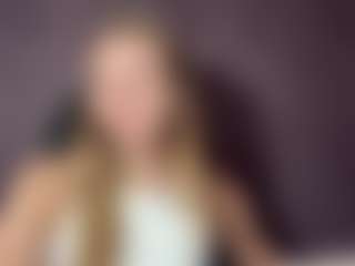 Live cam show with EileenVetere - Petite Teen (18+) on dasdasdadada.com