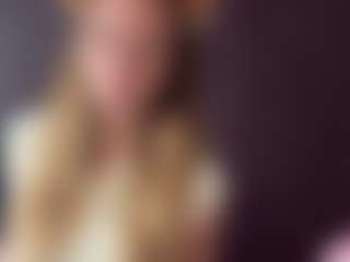 Live cam show with EileenVetere - Oil on Fling VIP Chat
