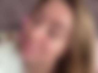EileenVetere's Live Sex Cam Show