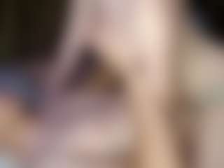 Live cam show with EllisHaan - Wet on live18s.com