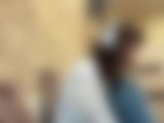 Live cam show with KathleneGuterriez - Smoke on CamClone
