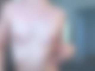 LuiseBoclair's Live Sex Cam Show