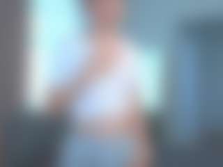 LuiseBoclair's Live Sex Cam Show